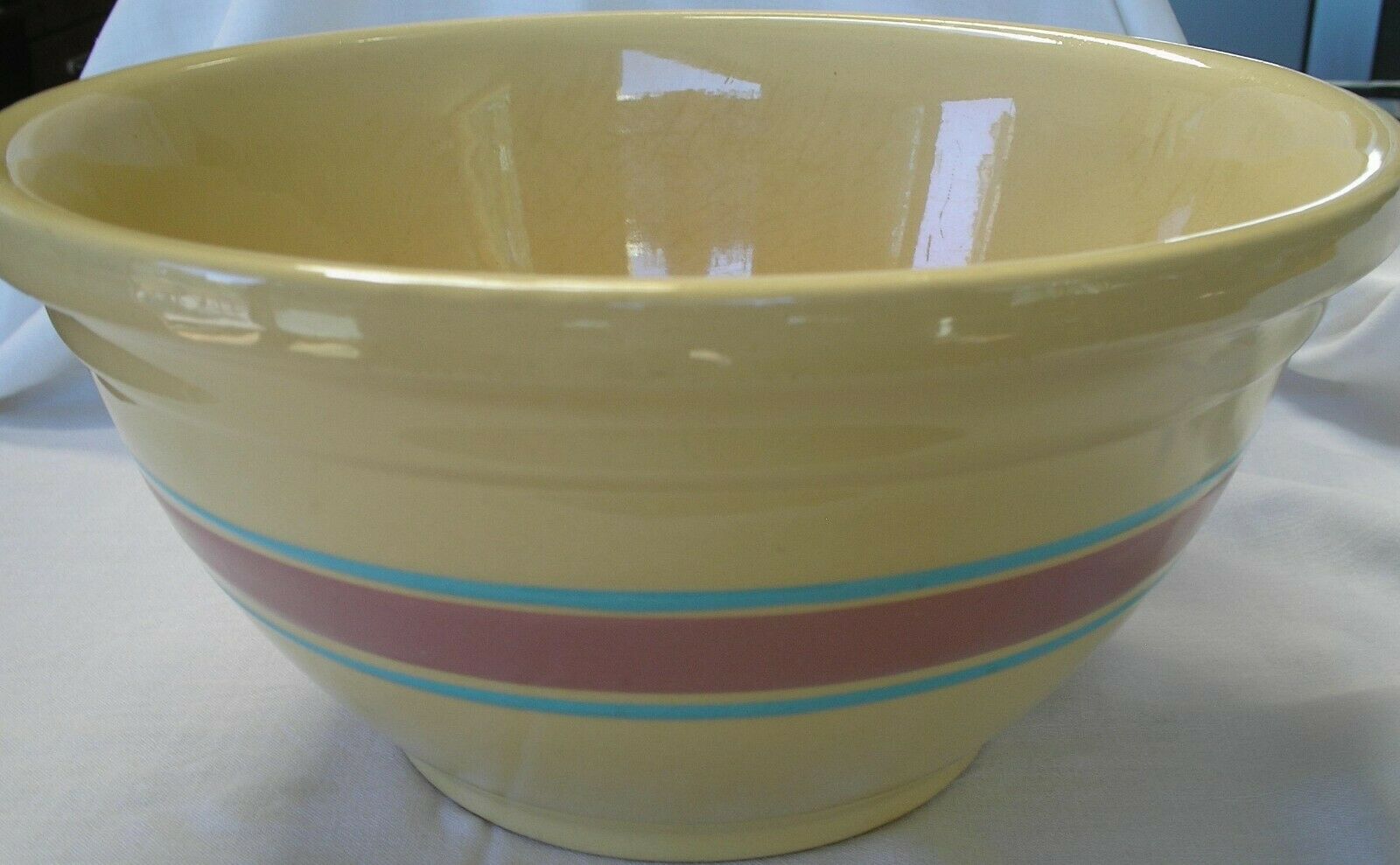 Vintage, Antique Watt Oven Ware Yellow Ware Stoneware 12" Bowl Mauve, Blue Bands
